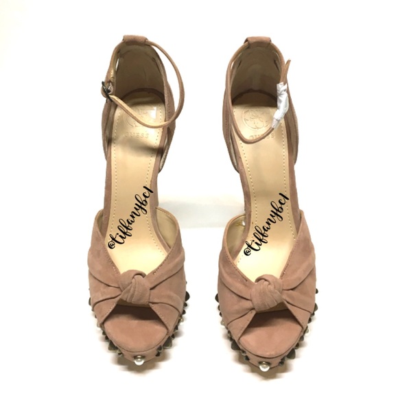 GUESS Kenzie Studded Platform Sandals Blush Suede - Picture 6 of 16